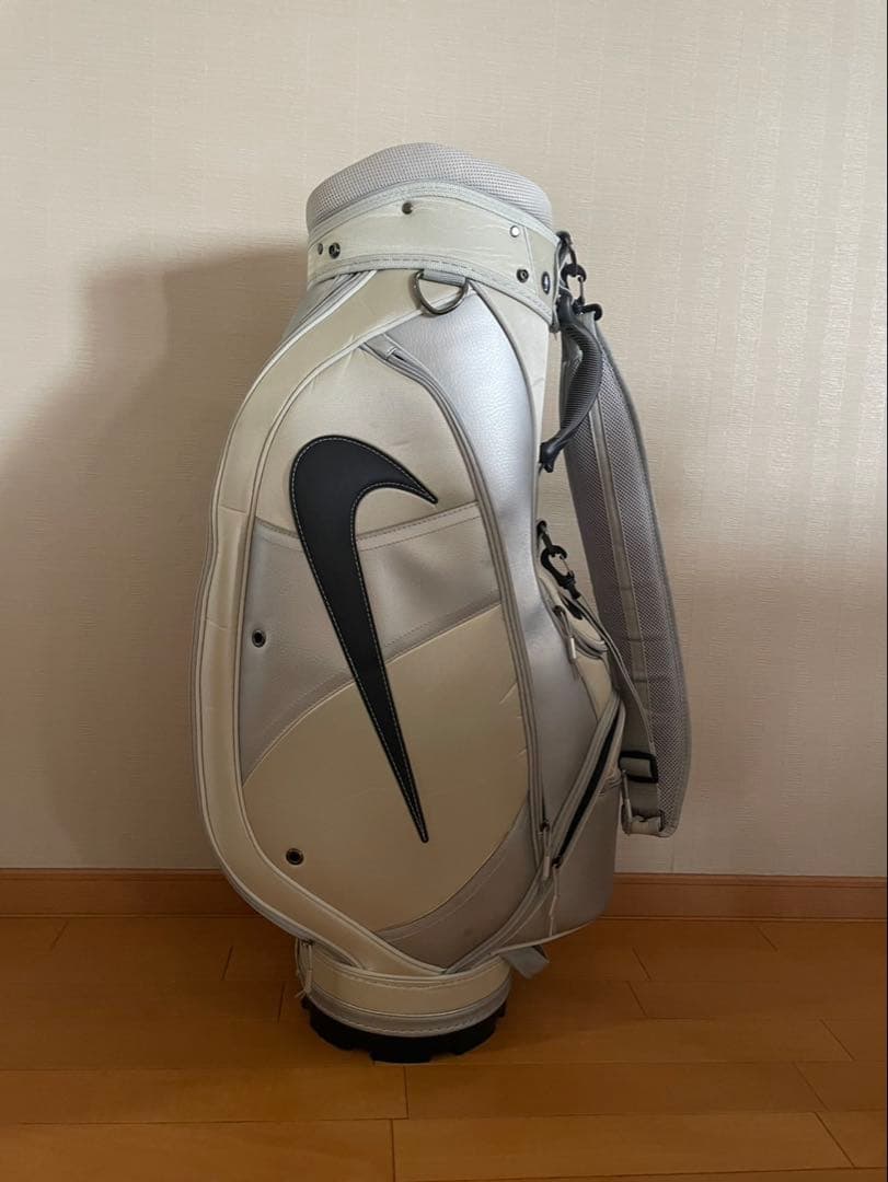 Nike キャディバッグ ゴルフバッグ ホワイト・シルバー