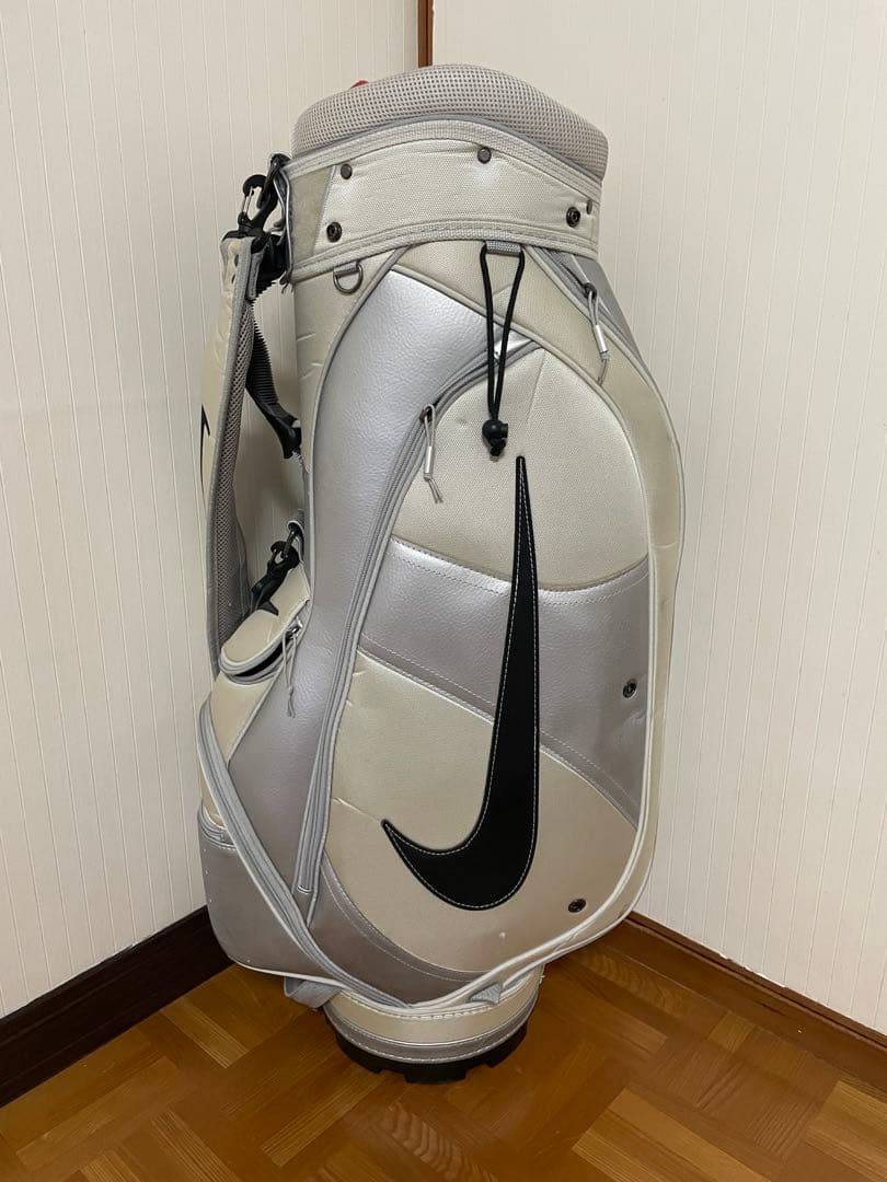 Nike キャディバッグ ゴルフバッグ ホワイト・シルバー