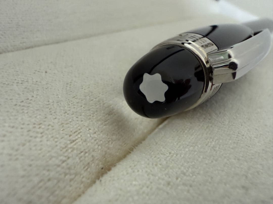 MONT BLANC ブラック ボールペン