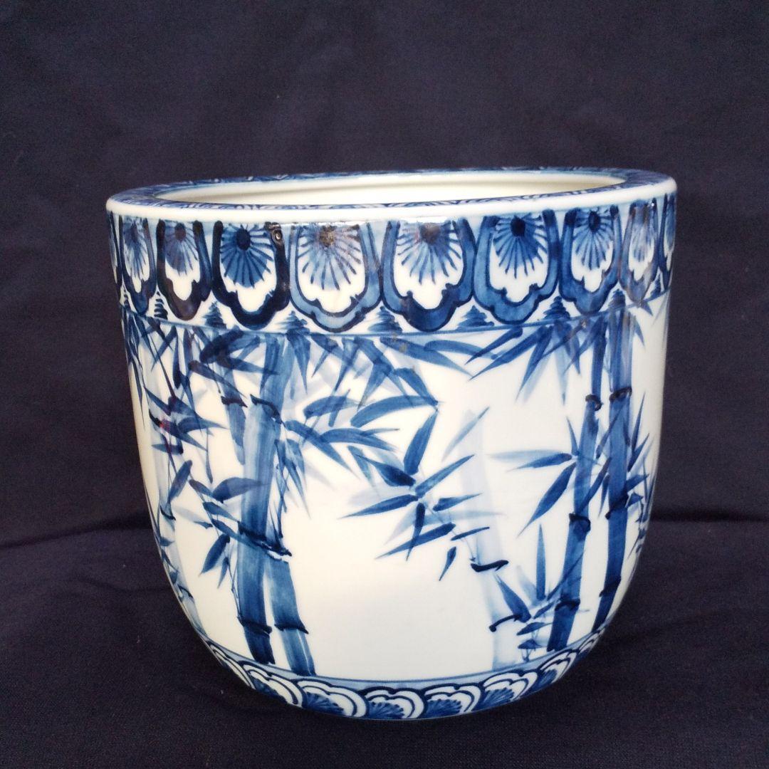 染付小型手あぶり火鉢  (芳州作)