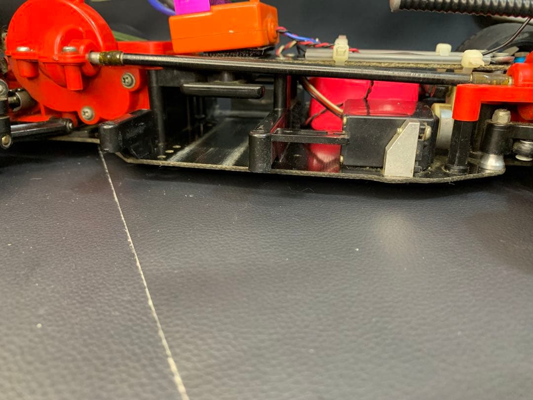 TA02 シャーシ　コントローラー　カバー