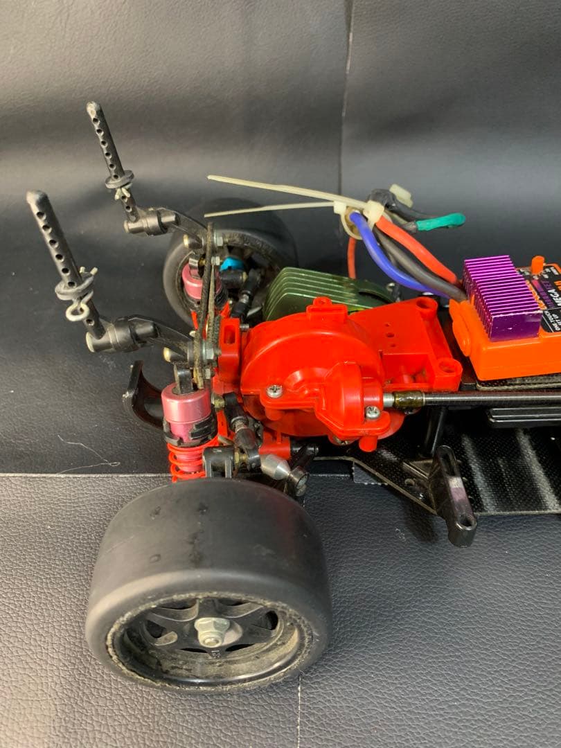 TA02 シャーシ　コントローラー　カバー