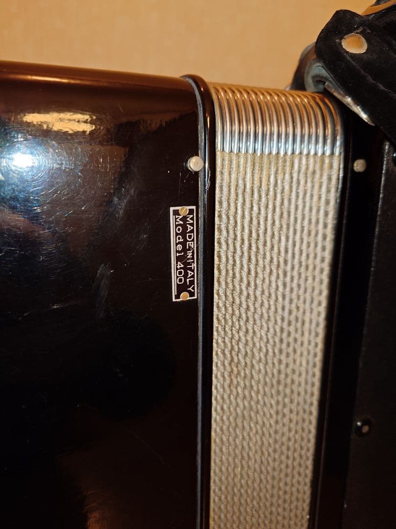 イタリア製　アコーディオン　EXCELSIOR エキセルシャー　MOD.400