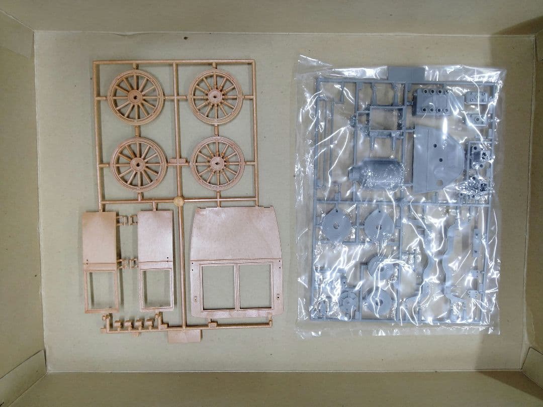 Bianchi 1907 プラモデルキット 1/16