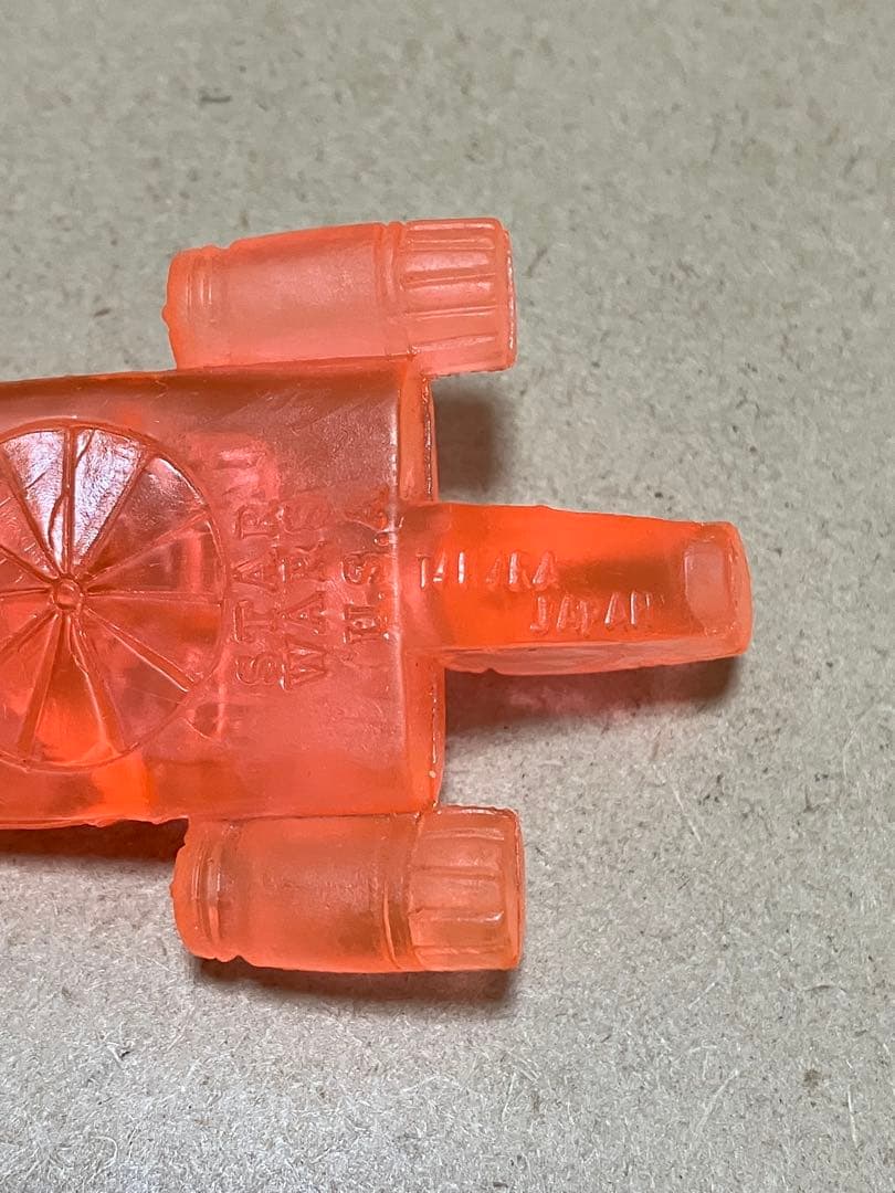 スターウォーズ　ランドスピーダー　大サイズ　クリアオレンジ　消しゴム　タカラ