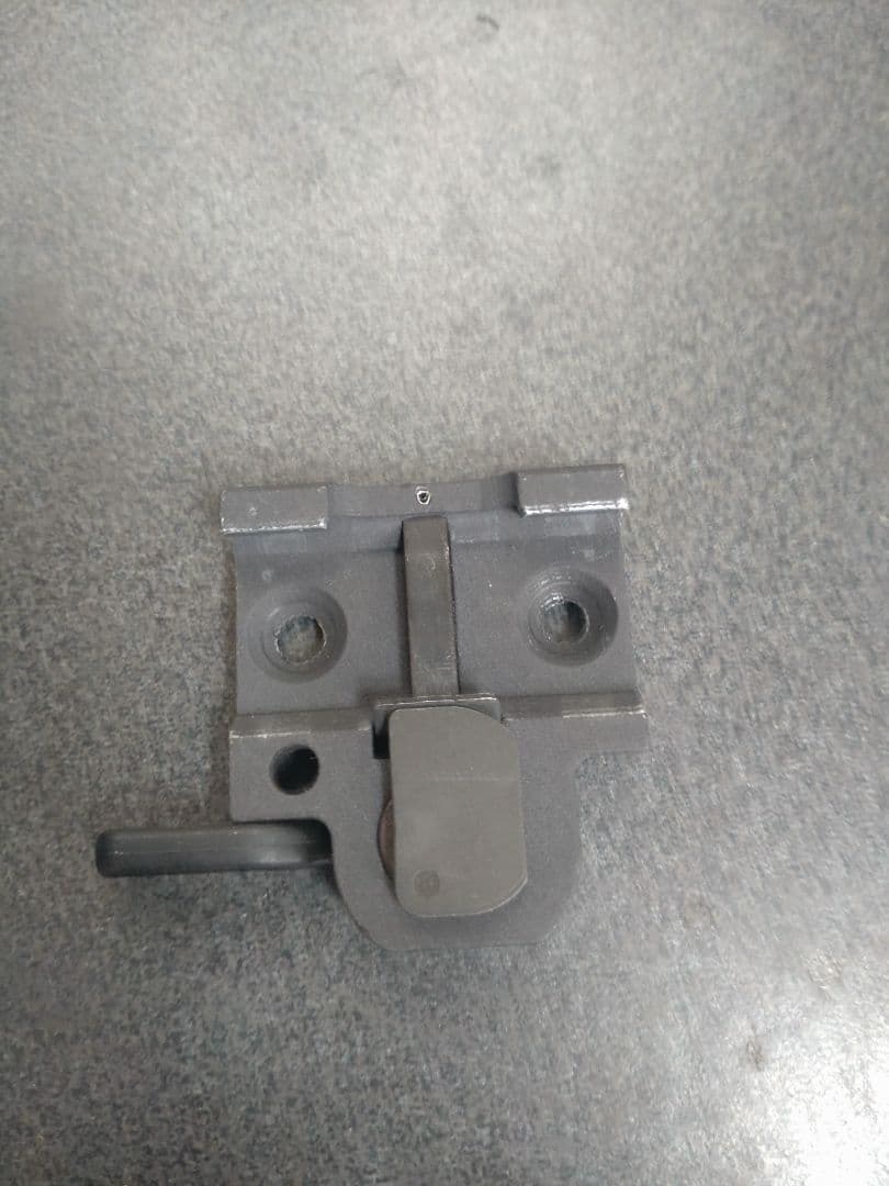 実物 PEQ DBAL-A2用ARMS 17sマウント