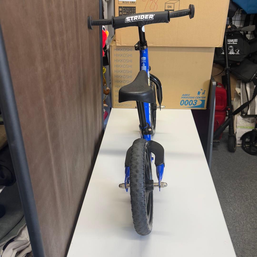 STRIDER ストライダー 12インチ バランスバイク 青 ブルー
