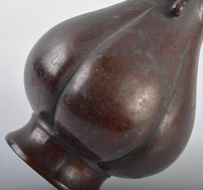 中国　古銅宣徳銅　饕餮文瓜稜蕾口瓶　V　R4319