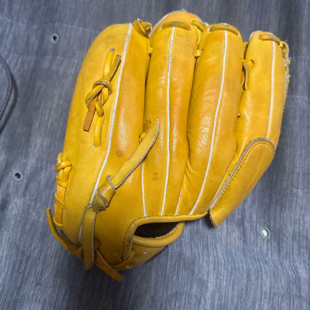SIGNATURE MODEL 軟式グローブ イエロー松坂大輔モデル