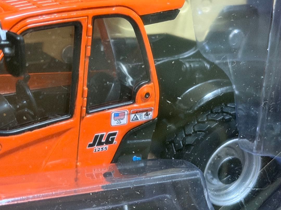 【新品未開封】 JLG 1255 テレハンドラー： 建機 スケールモデル1/32