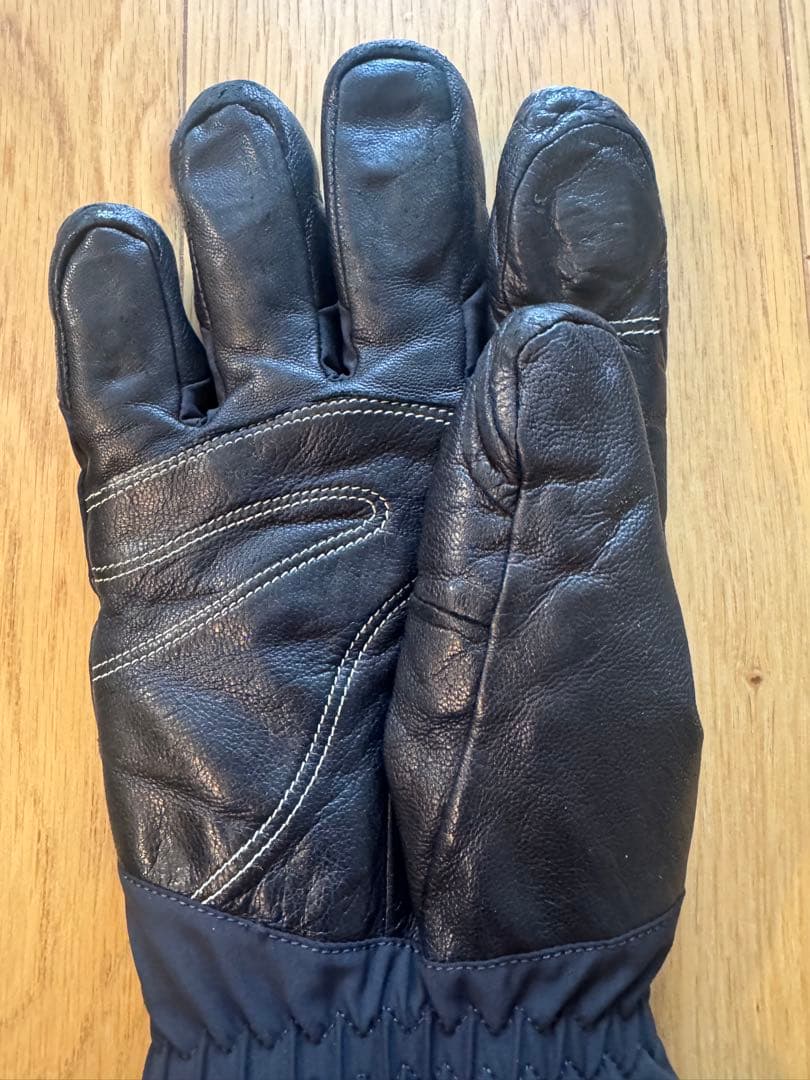 アークテリクス GORE-TEX 防寒手袋 M 黒