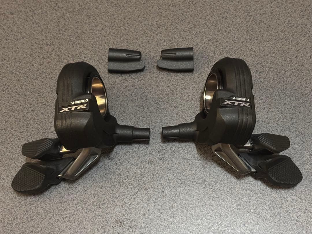 【美品】SHIMANO XTR Di2 SW-M9050 左右セット