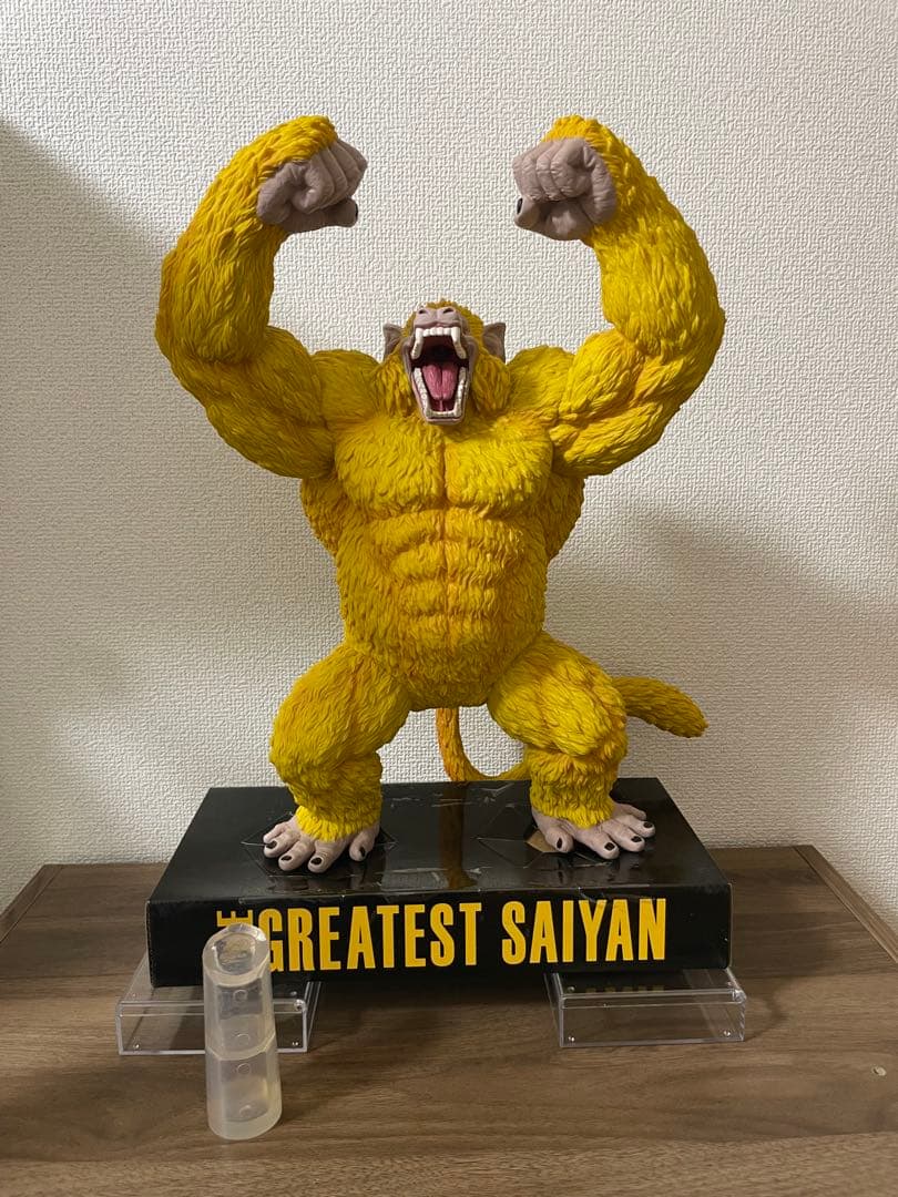 グレイテストサイヤン 黄金大猿、ゴジータ、悟空、ベジータ4体セット➕GTロゴ