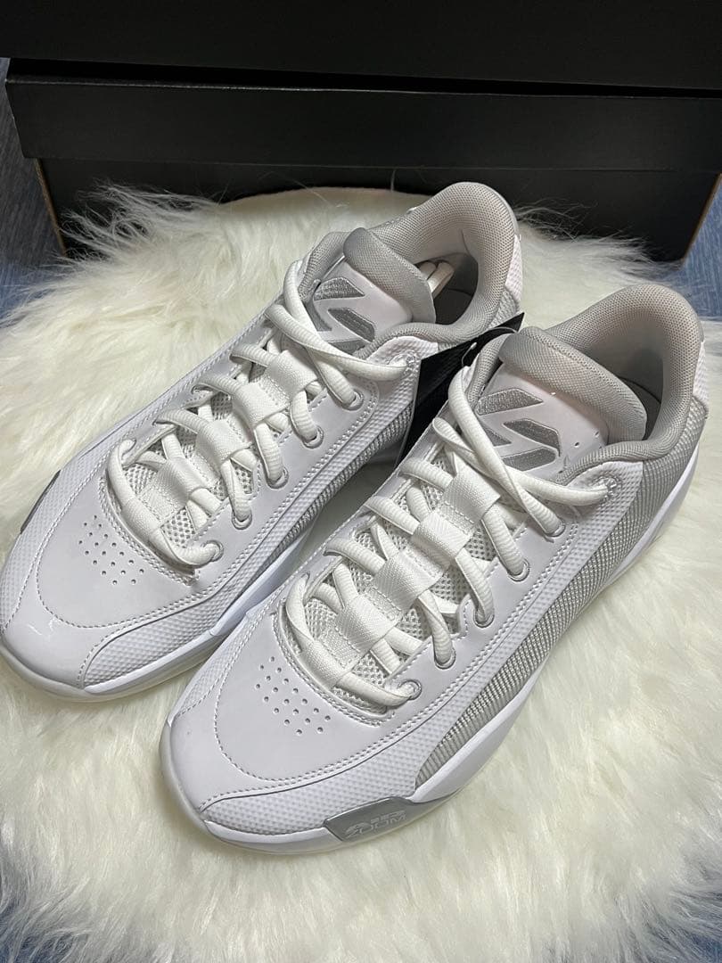 JORDAN LUKA .77 PFジョーダン・ルカ .77 PF 27㎝