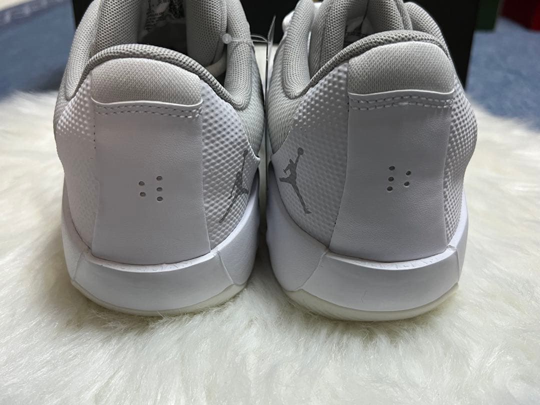 JORDAN LUKA .77 PFジョーダン・ルカ .77 PF 27㎝