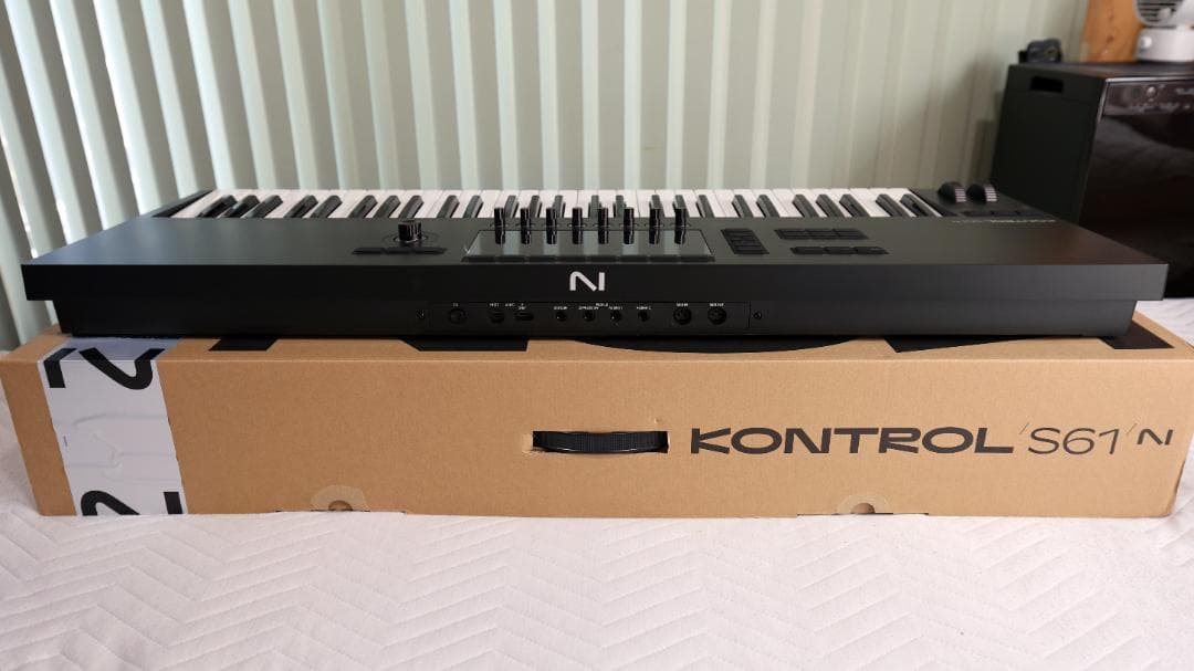 【超お勧め】Native Instruments KONTROL S61 MK3