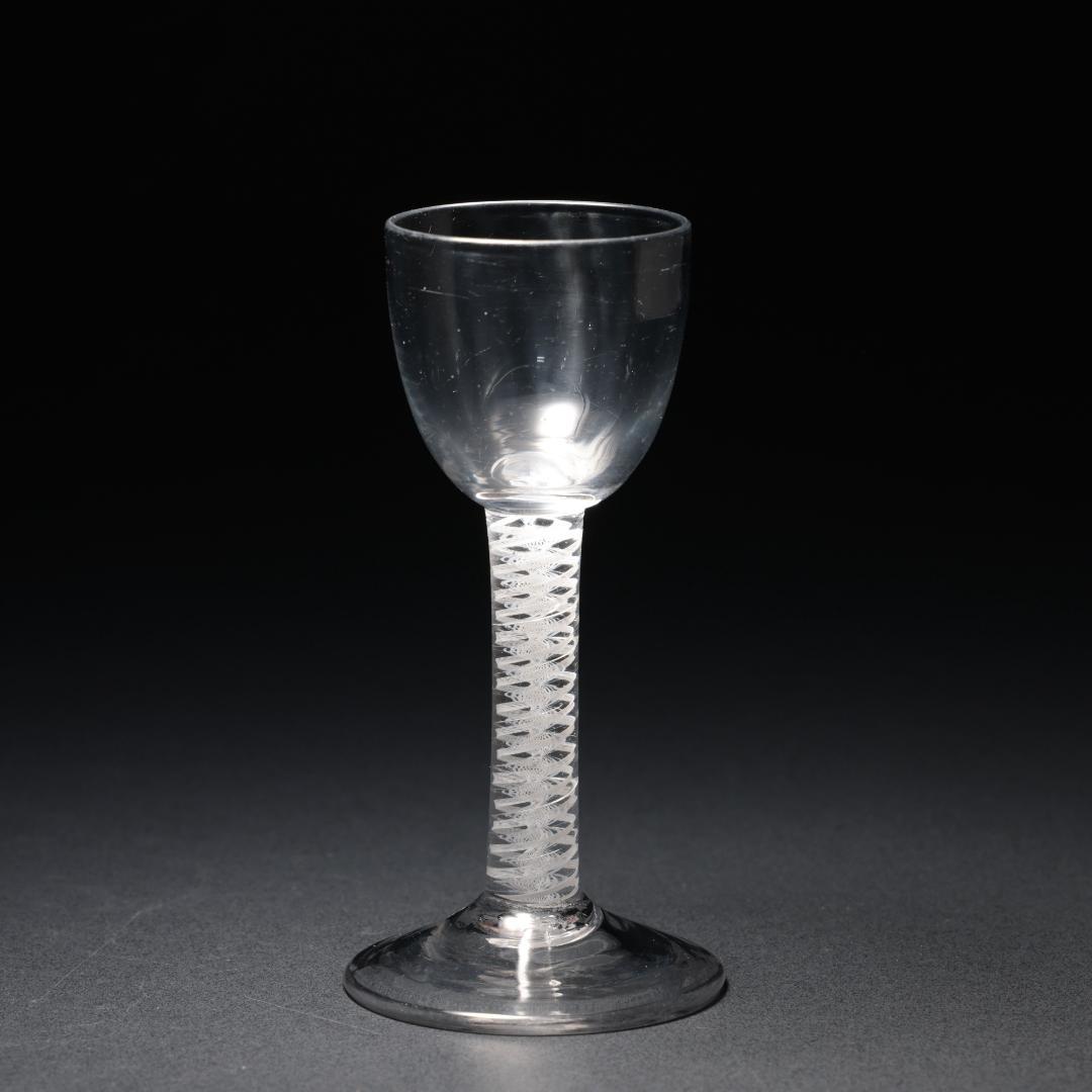 アンティークグラス　オペーク（乳白色）ツイストステム　ゴブレットR1543ダI