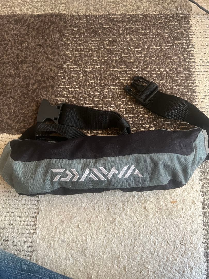 ダイワライフジャケット(ウエストタイプ手動自動膨脹式) フリー DF-2220