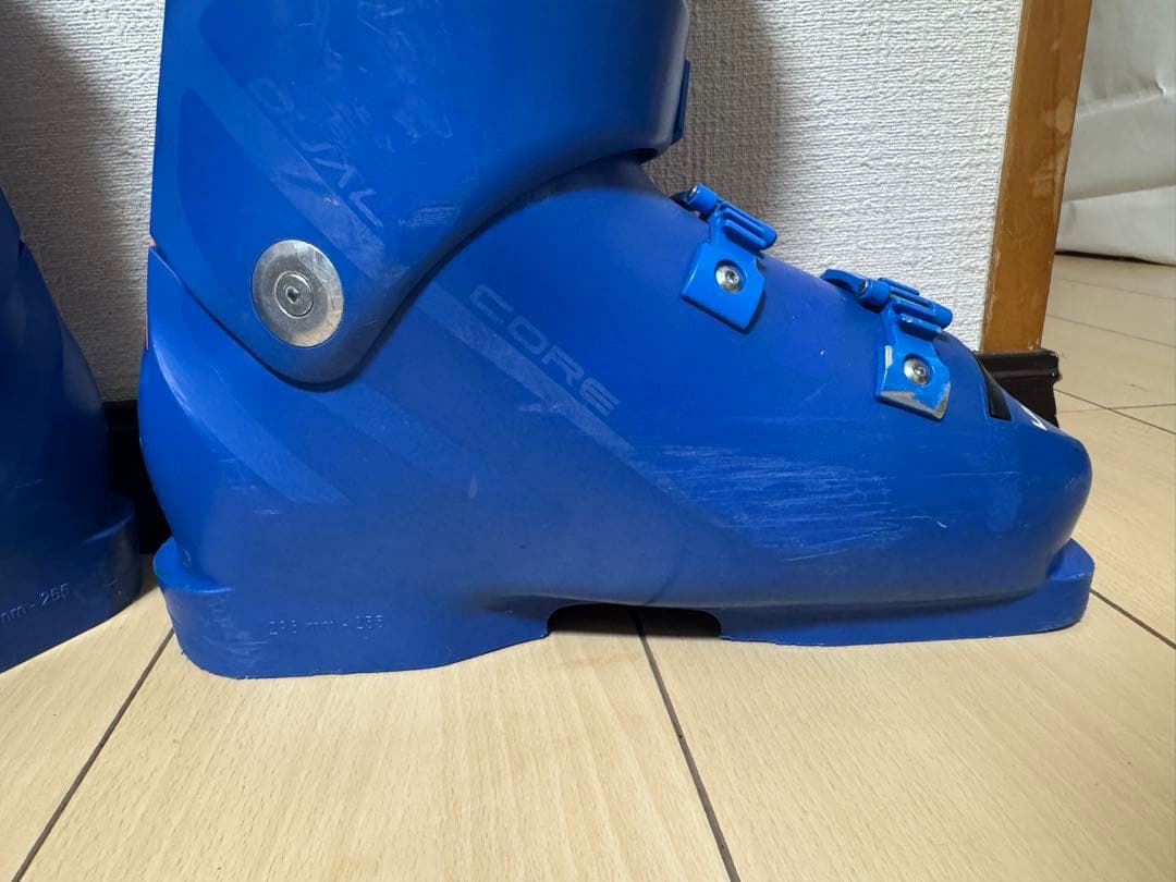 LANGE RS130 スキーブーツ