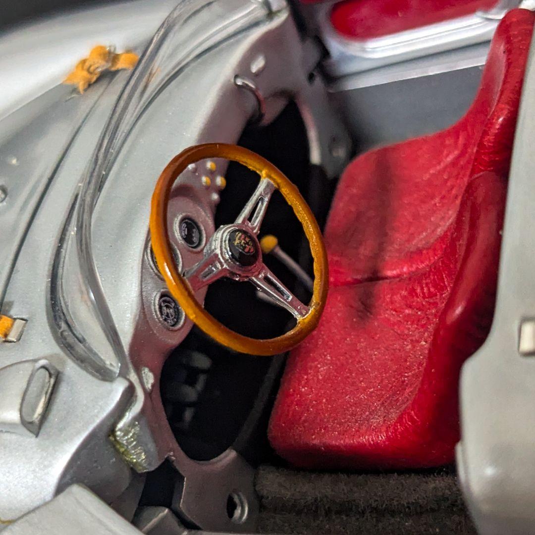 CMC 1/24 ポルシェ550スパイダー 1954