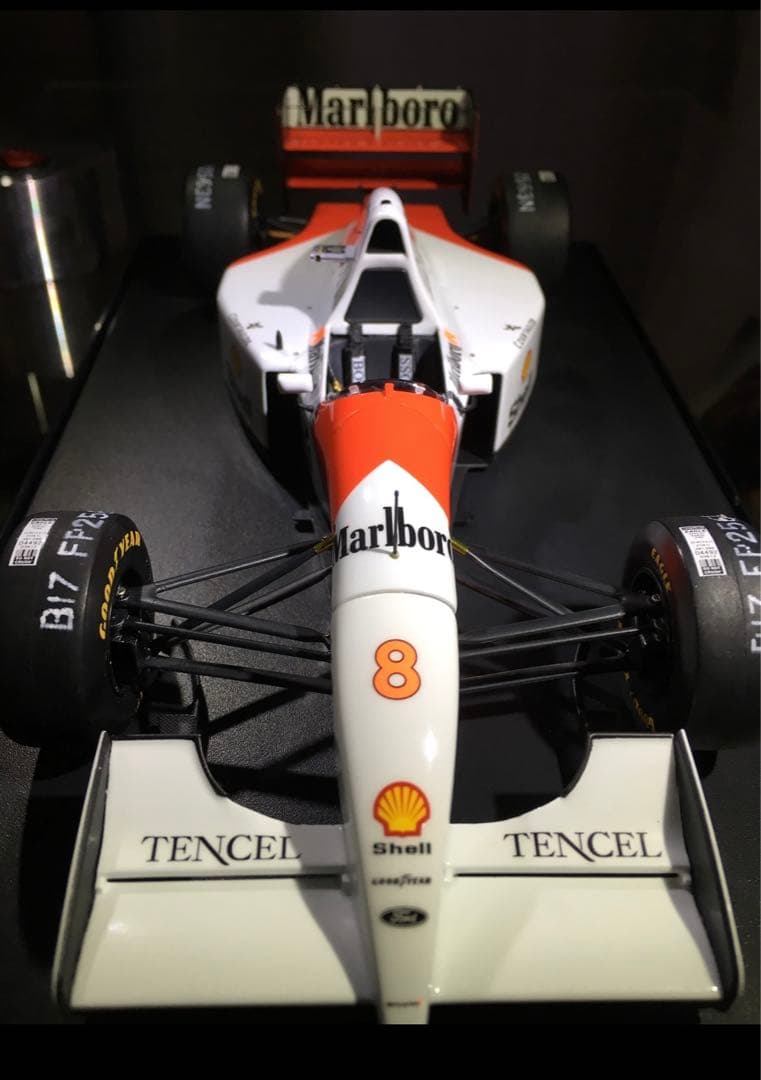 1/20 タミヤ　完成　F1 マクラーレンMP4/8 アイルトンセナ仕様