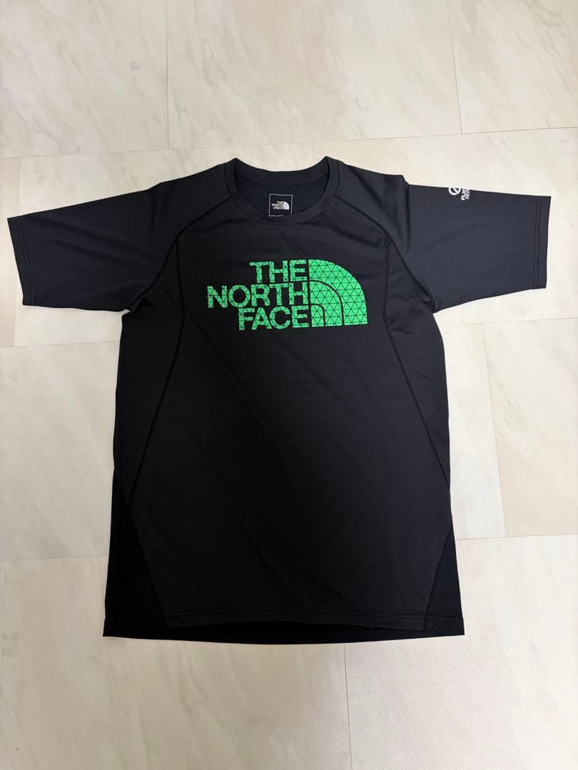 【新品】ベターザンネイキッドクルー　Tシャツ M