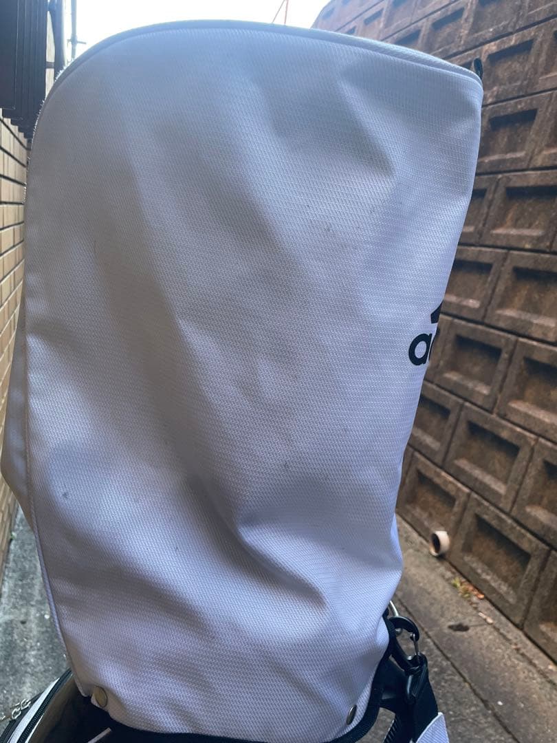 【-1000円値下げ中】早い者勝ちadidasキャディバッグ送料込／即郵送可能