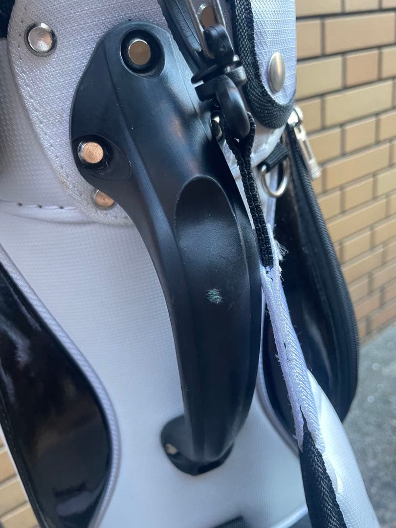 【-1000円値下げ中】早い者勝ちadidasキャディバッグ送料込／即郵送可能