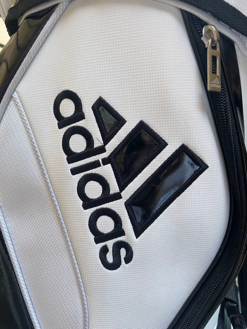 【-1000円値下げ中】早い者勝ちadidasキャディバッグ送料込／即郵送可能