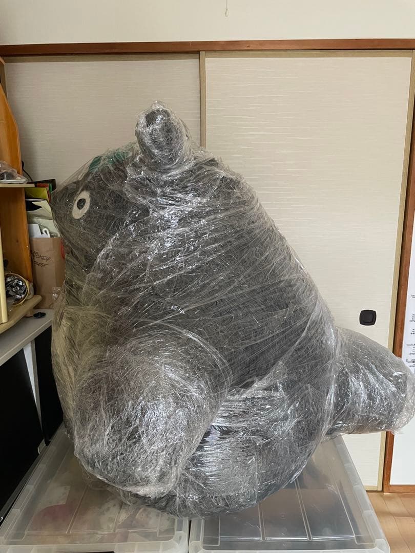 となりのトトロ　 ショップに飾ってある大きなぬいぐるみ