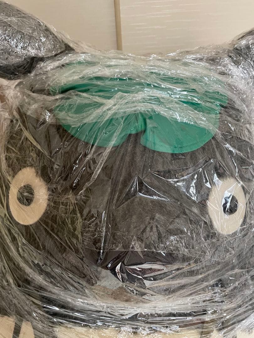 となりのトトロ　 ショップに飾ってある大きなぬいぐるみ