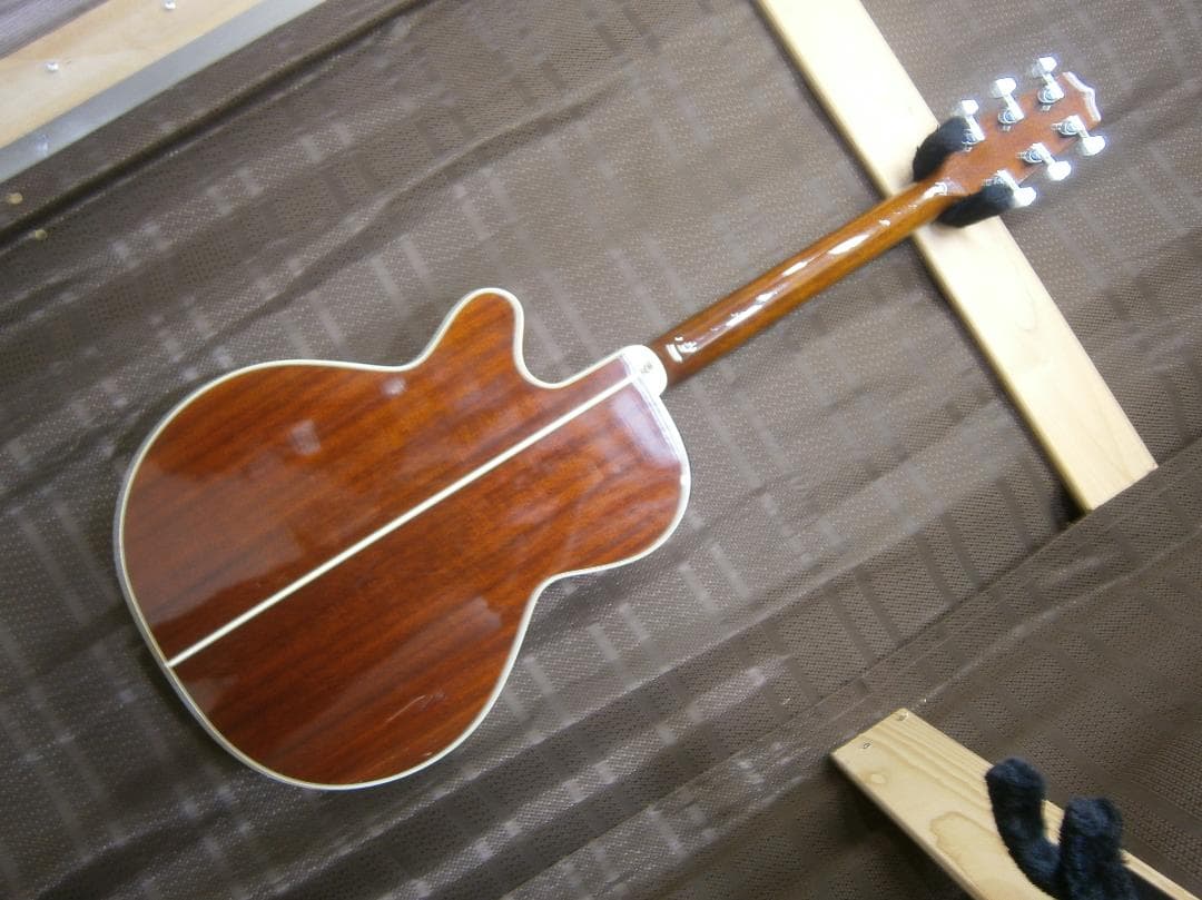 最終値下げ・タカミネ＜PT-508＞日本製・トップ単板・ＰＵ不良