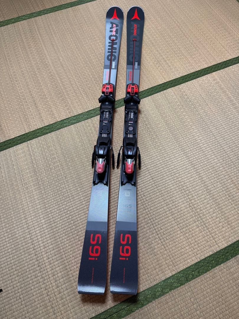 未使用品　Atomic S9i スキー 165cm ビンディング付き