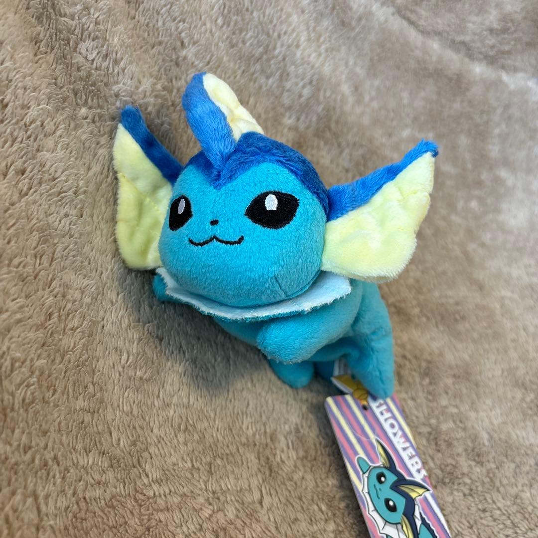 ポケモンセンター　シャワーズ　くったりぬいぐるみ　通常ver