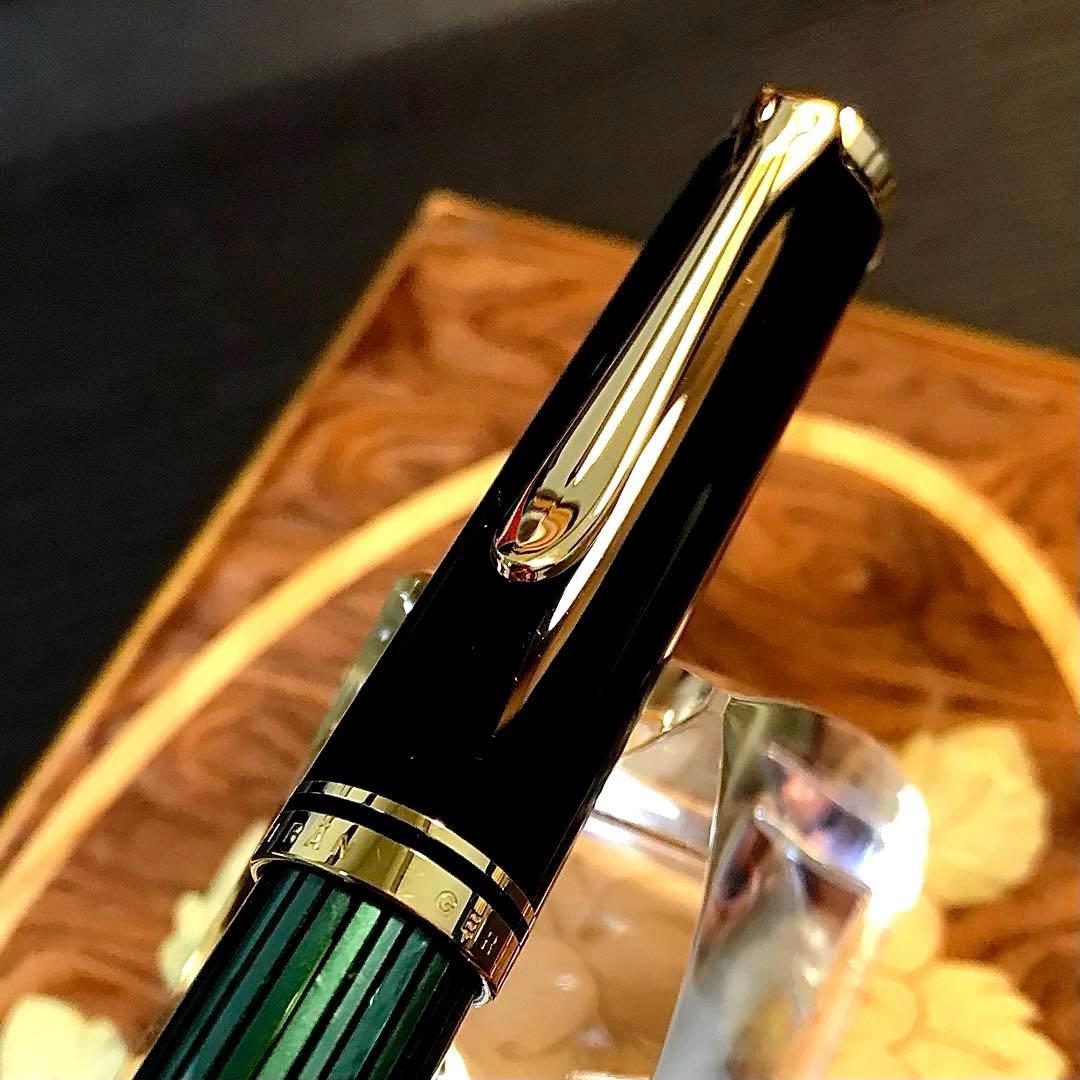 ☆超お勧め☆素晴らしいペリカン万年筆スーベレーンM400（Ｆ)グリーン縞☆極上品