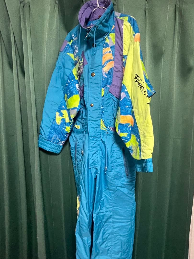 カラフル スキーウェア (ハロウィン仮装可能)