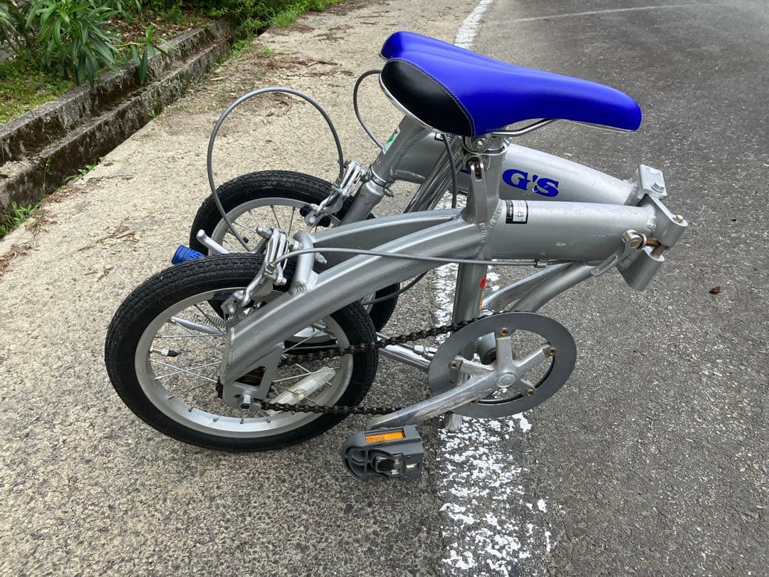 14インチ軽量　アルミ折り畳み自転車