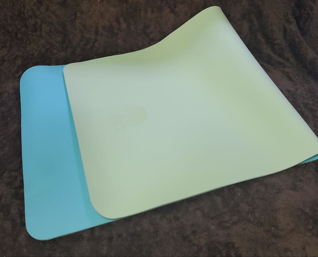 美品 SKALA スカーラ LAVA ラバ ヨガマット ケース ラグ