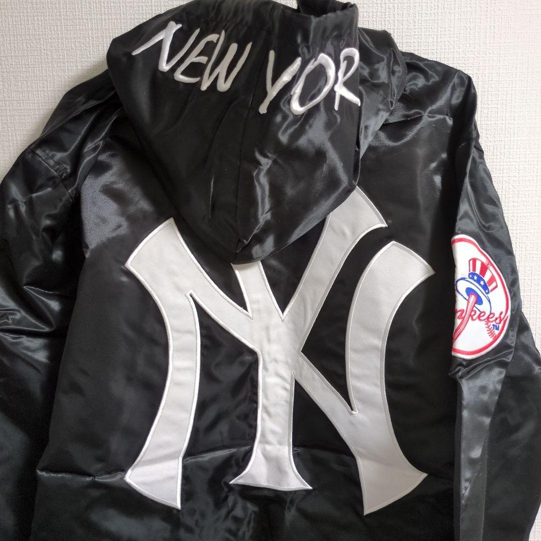 Majestic Yankees Nylon Jacket　未使用品　ブラック