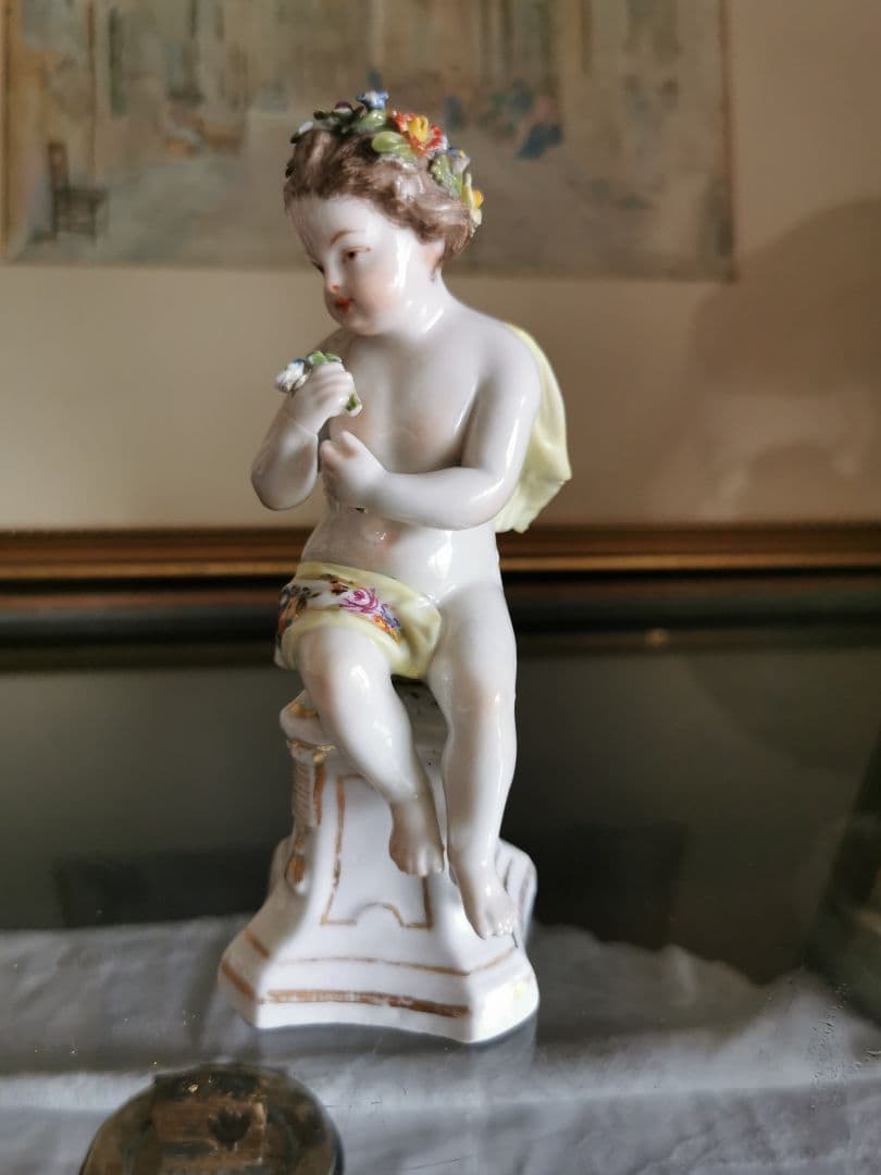 アンティークドイツ 18世紀初期マイセン希少ARマーク ポーセリン人形 花と天使