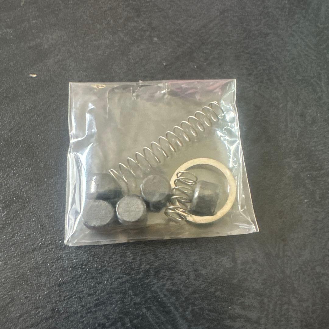 LIVRE スクイッドマニアCustom Balancer ブラック/ゴールド