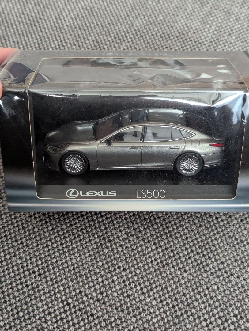京商 1/43 LEXUS LS500 レクサス