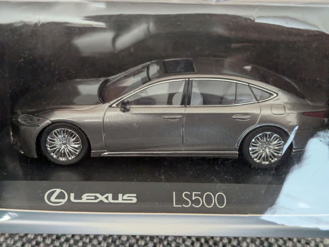 京商 1/43 LEXUS LS500 レクサス