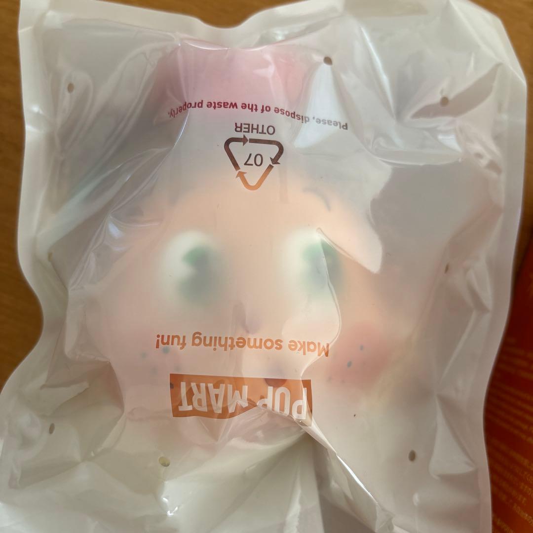 POP MART Twinkle Twinkle 　チンクル　イヤホンケース