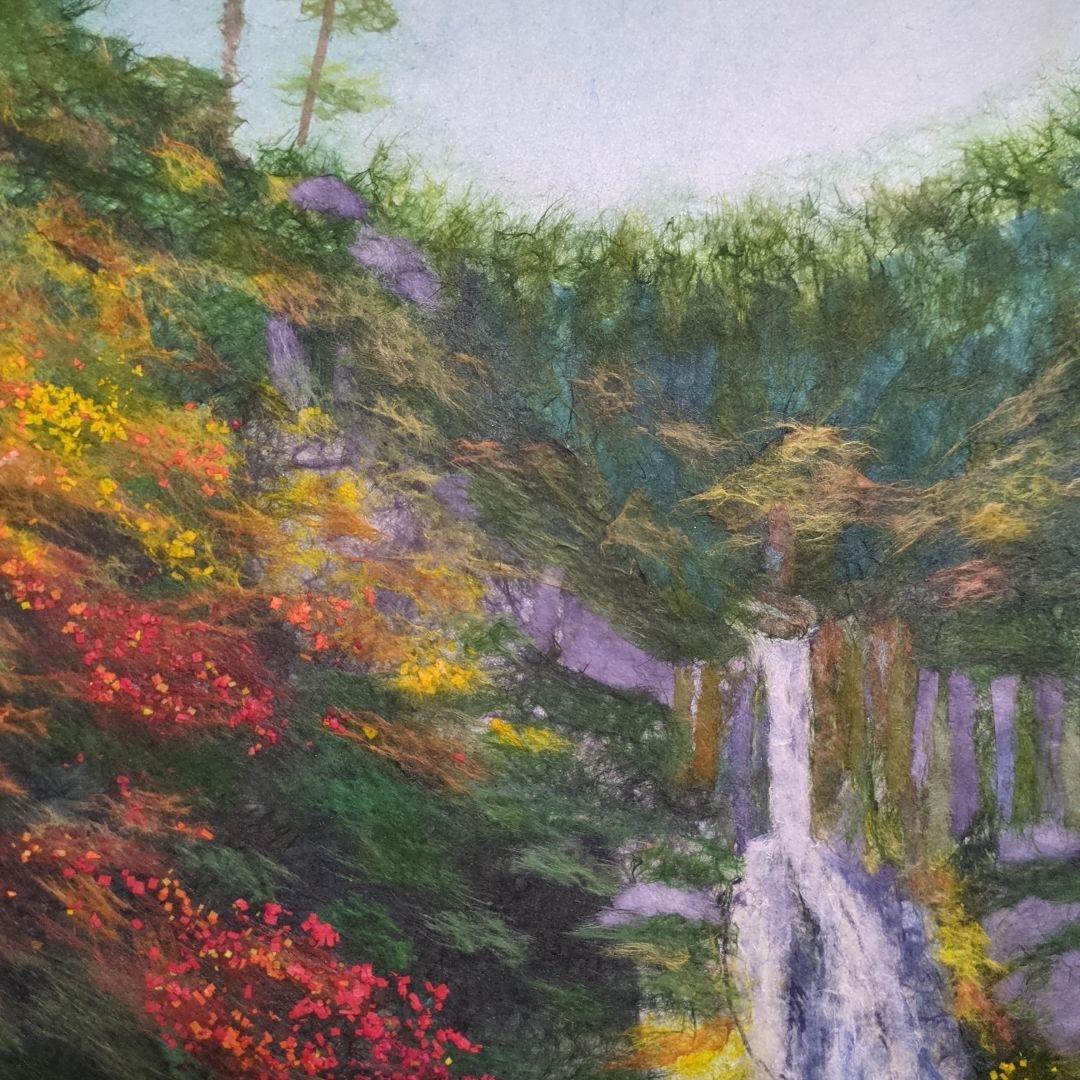 【ちぎり絵】「紅葉−滝」　ハンドメイド　(P 10サイズ）暮らしに彩りを