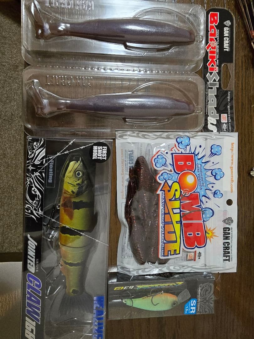 釣りフェス　限定　ジョイクロ 168 リアルピーコックバス