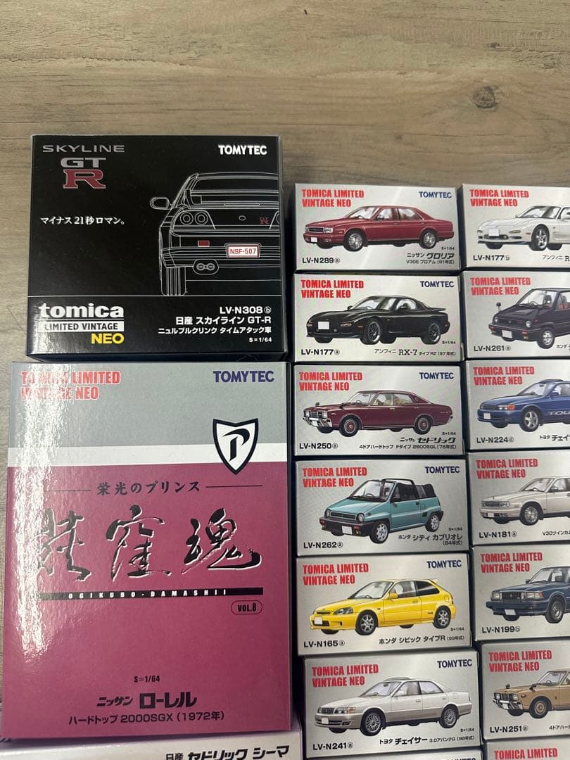 か*み様 新品未使用！トミカリミテッド ヴィンテージ ネオ ミニカーセット 37