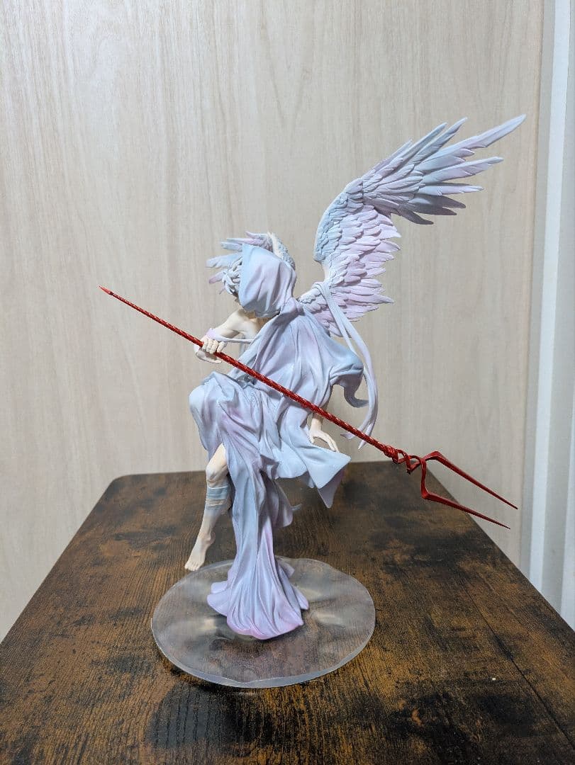 新世紀エヴァンゲリオン　渚 カヲル　フィギュア　天使　翼　使徒