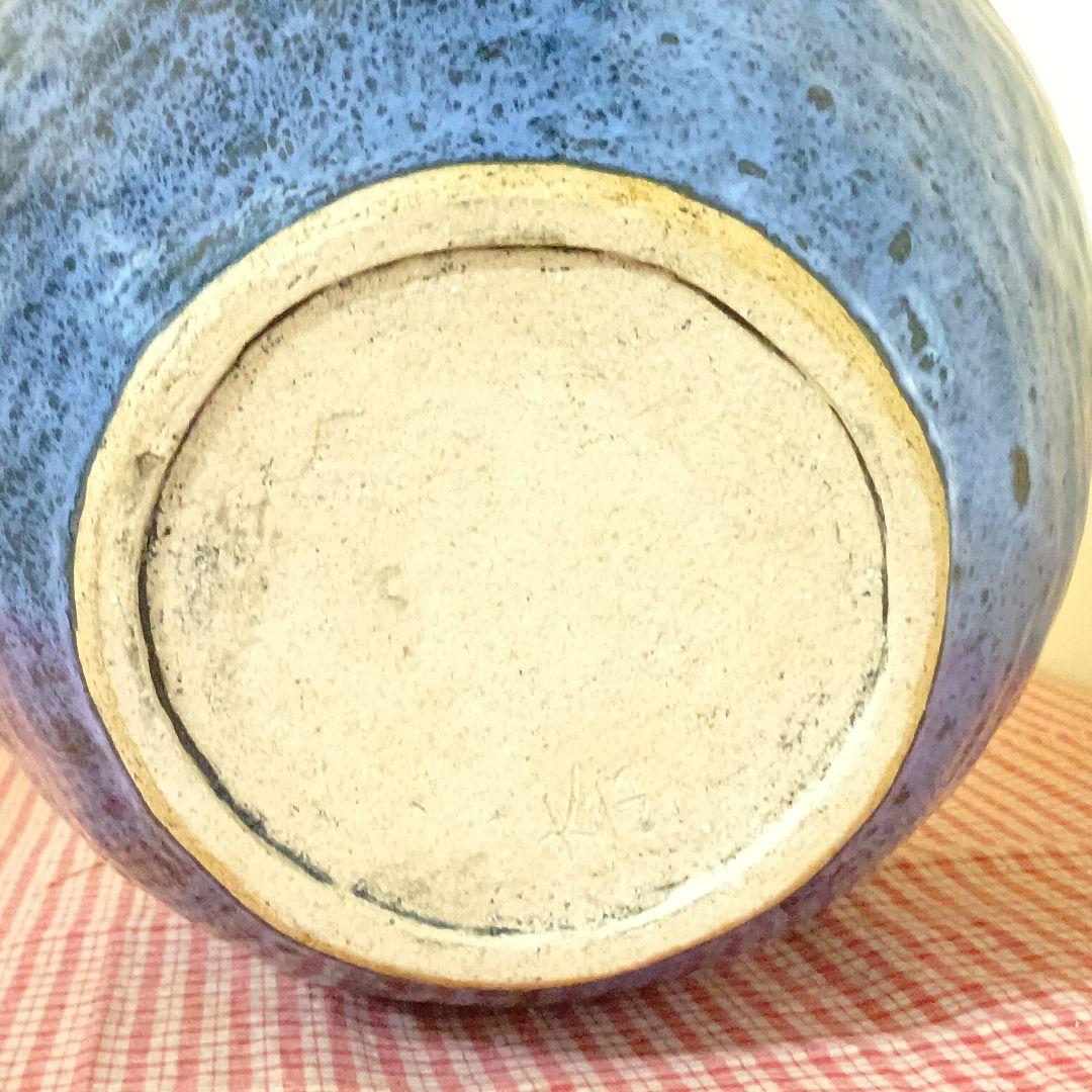 青色の陶器花瓶 釉薬