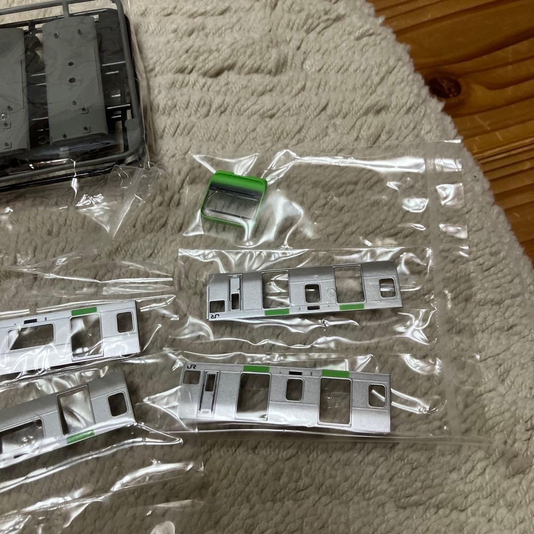 E235系　山手線　2両セット　2箱　1箱開封　Bトレインショーティー